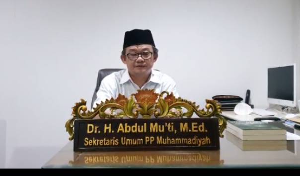 Sekum PP Muhammadiyah Abdul Mu'ti Raih Gelar Guru Besar